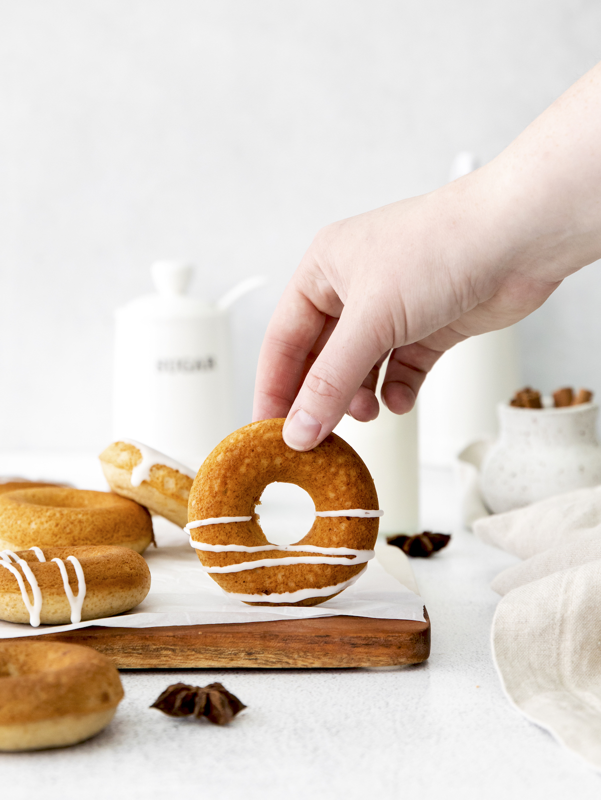 Maple chai baked donuts recipe