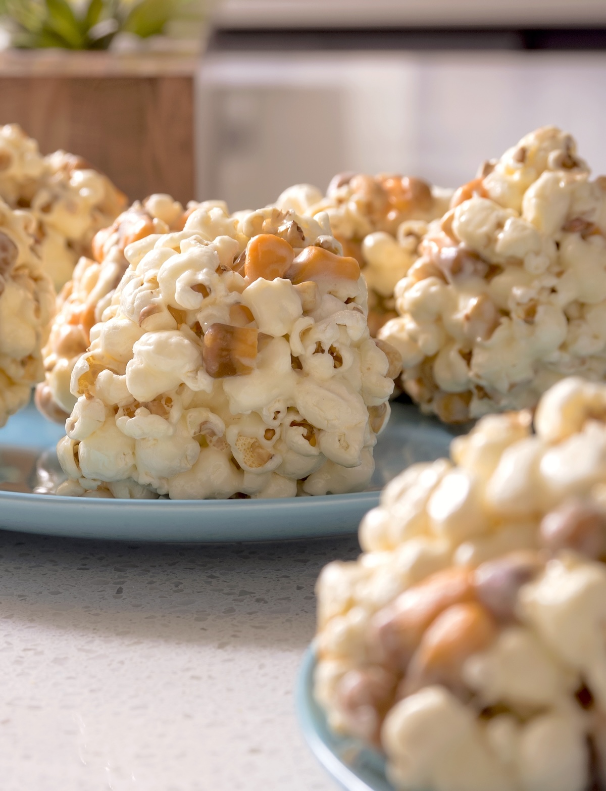 make this popcorn balls recipe for Halloween