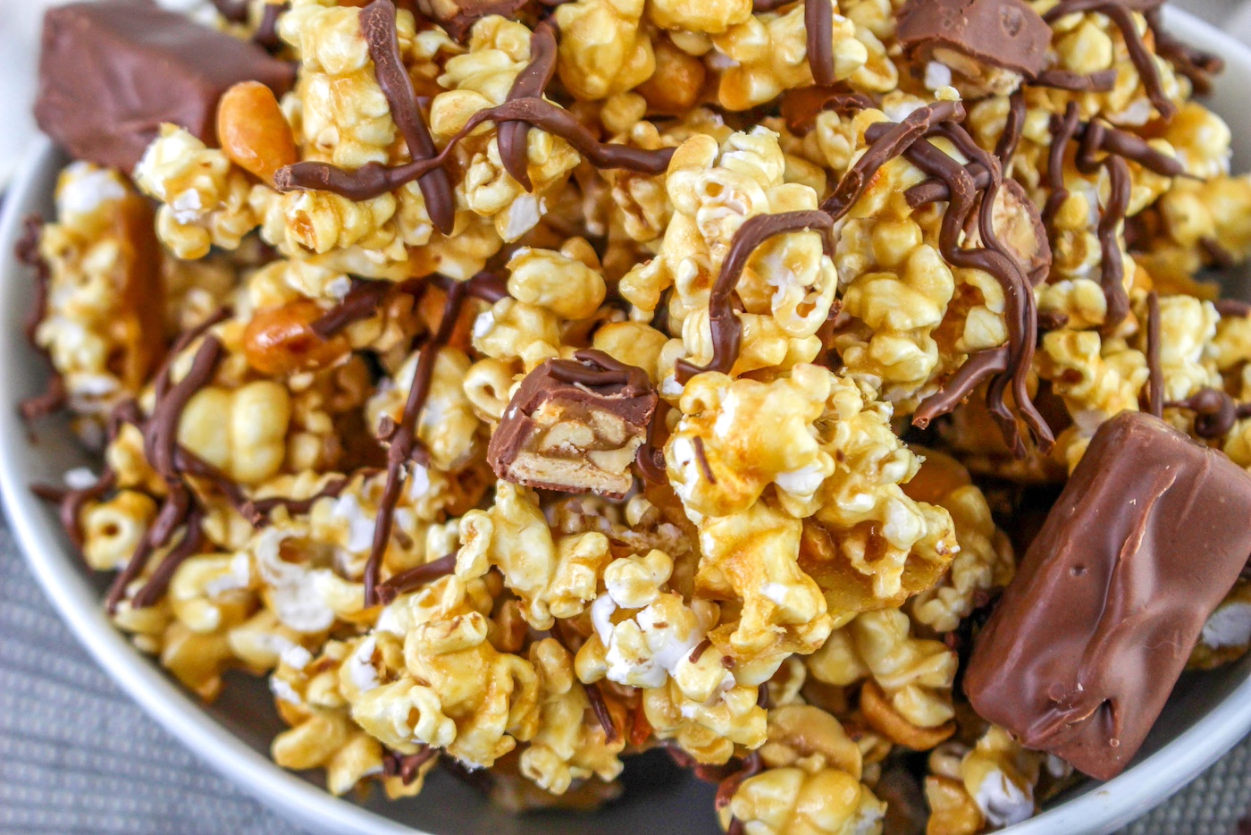 popcorn with snickers