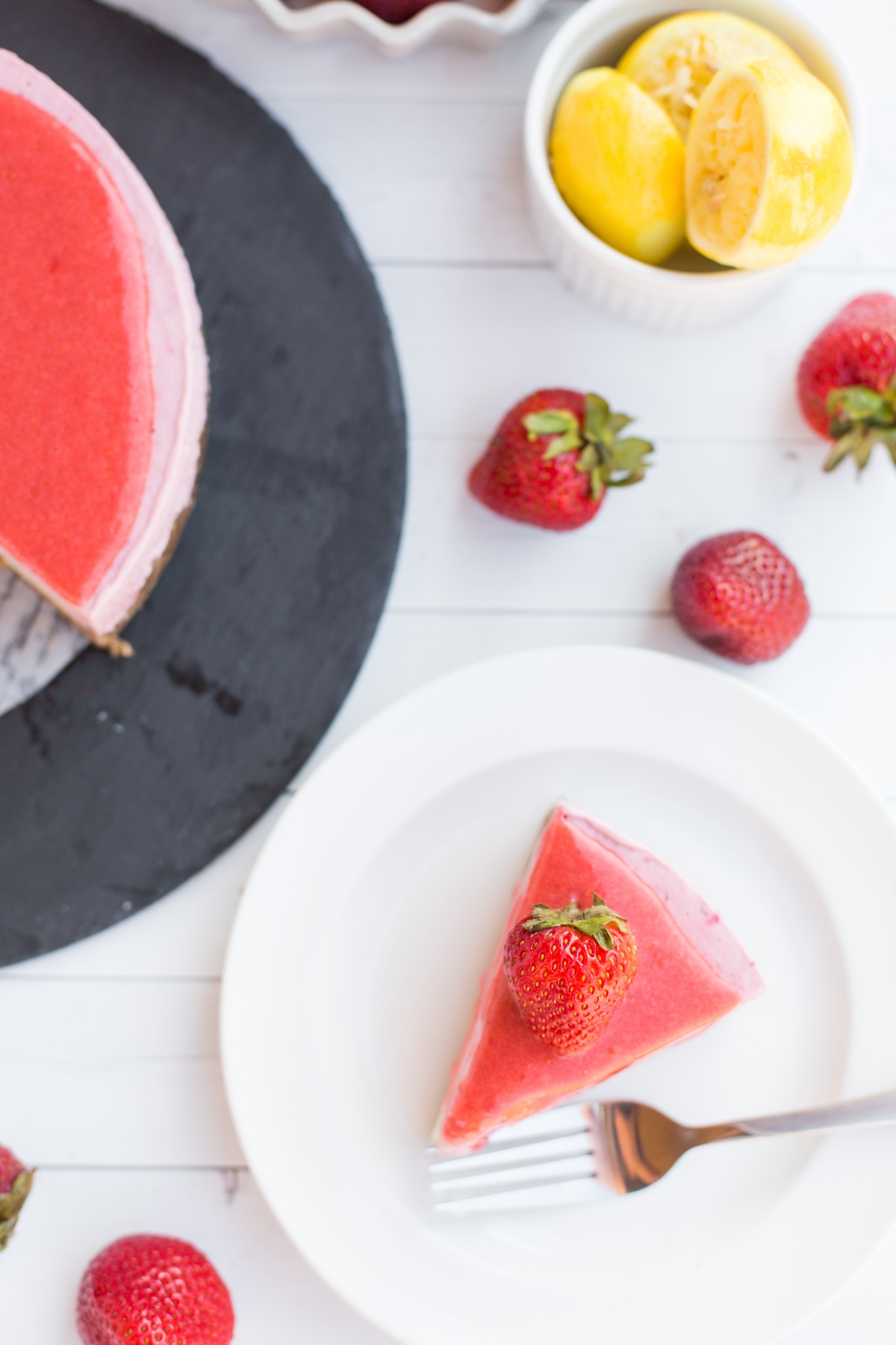 vegan cheesecake strawberry