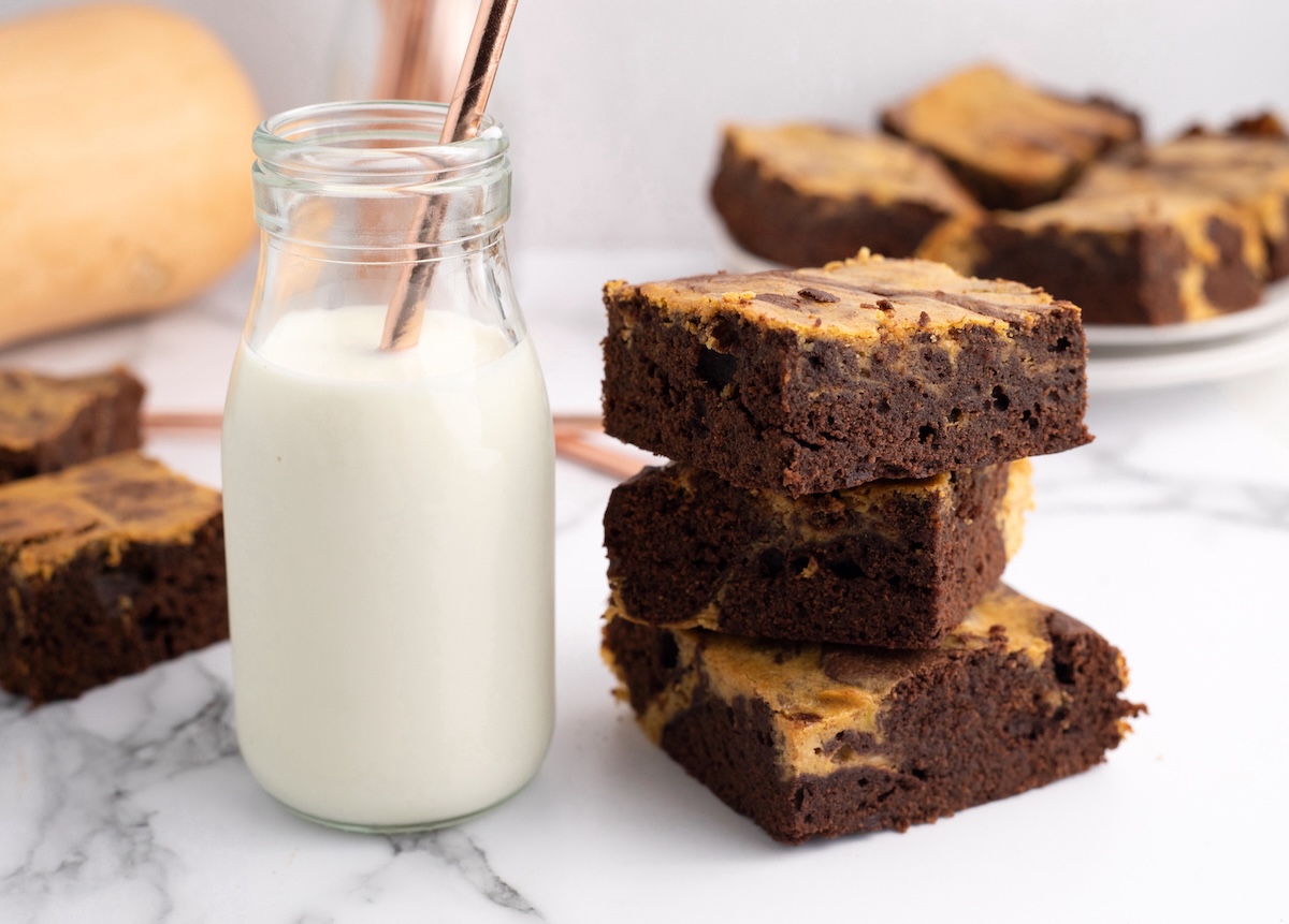 pumpkin cheesecake brownie bars