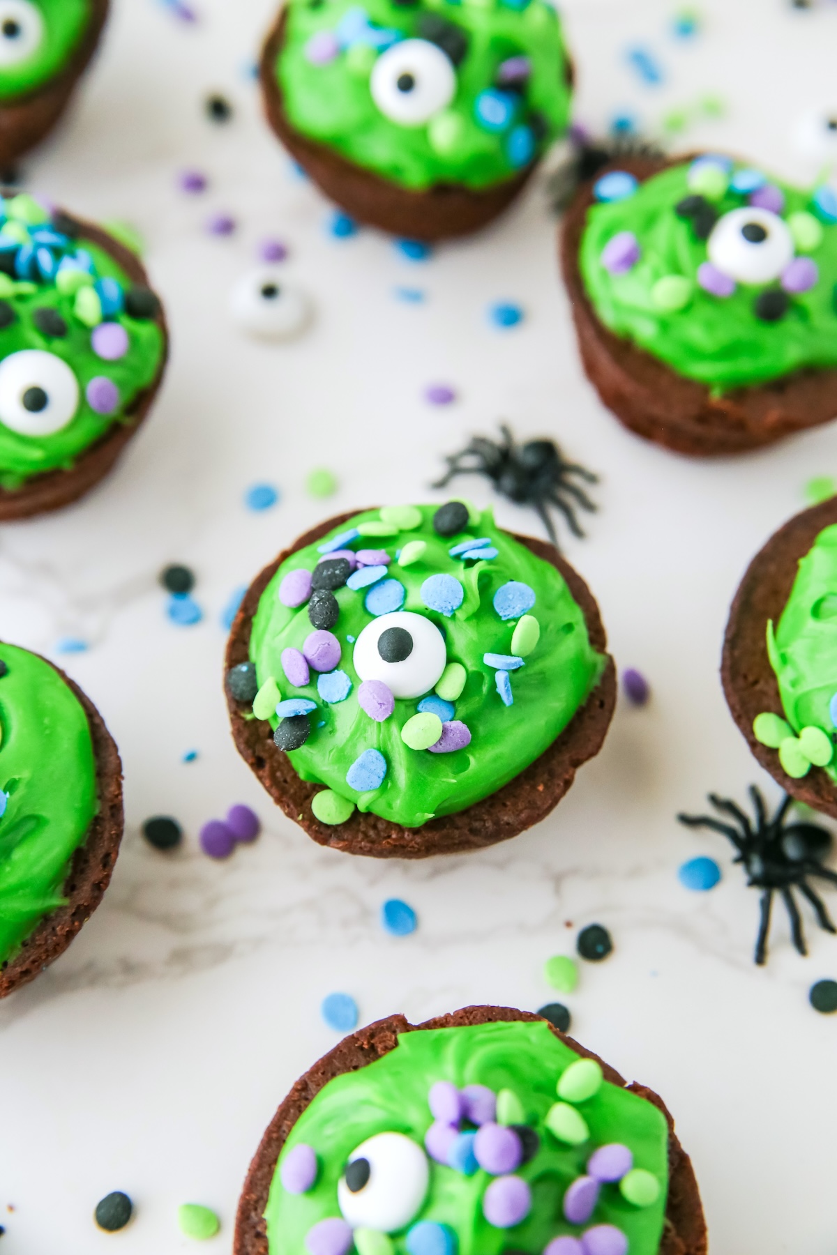 halloween monster brownie bites