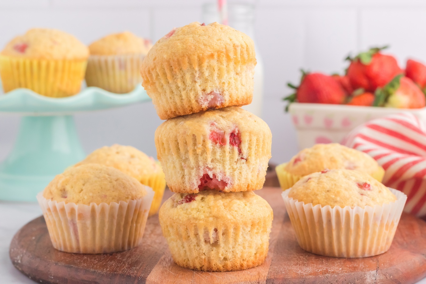 homemade strawberry muffins