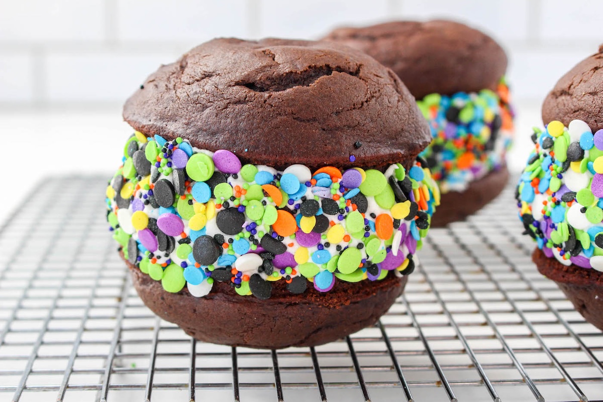 whoopie pies with Halloween sprinkles