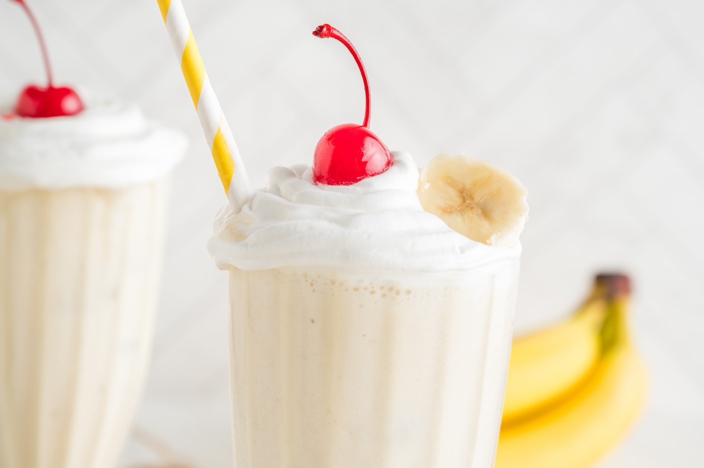 banana ice cream milkshake