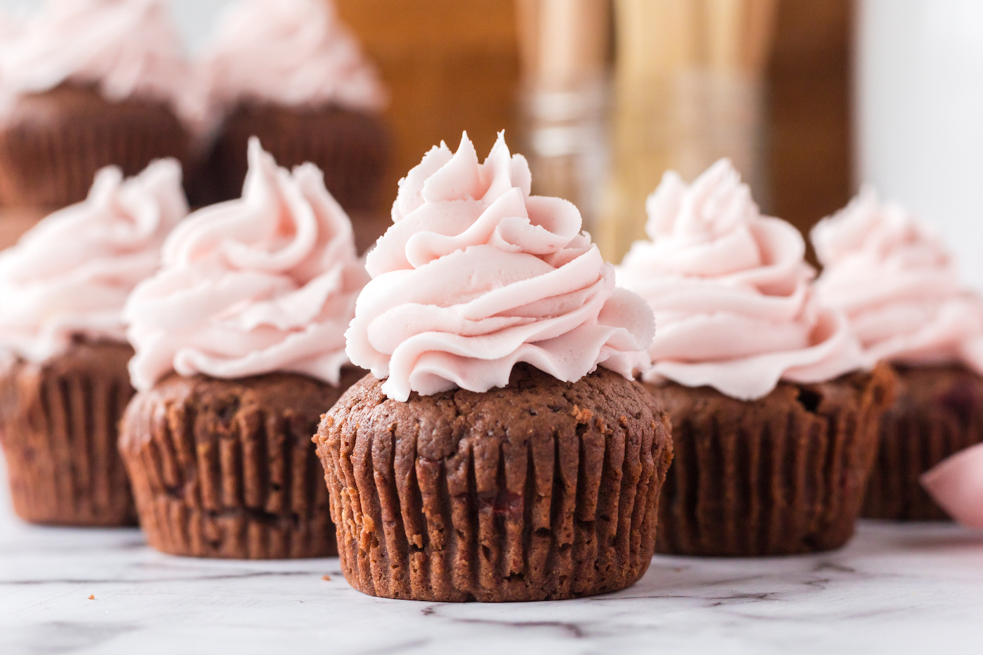 chocolate-cupcakes-with-cherry-frosting-