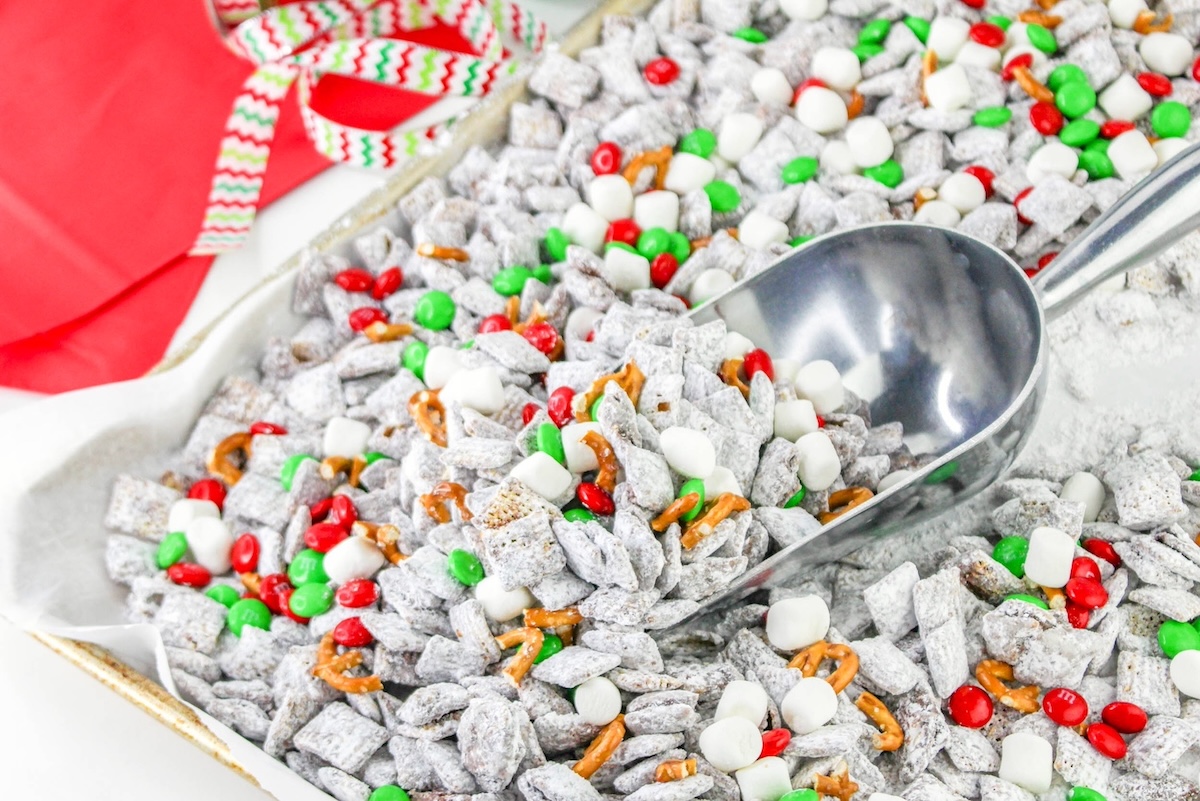 reindeer puppy chow