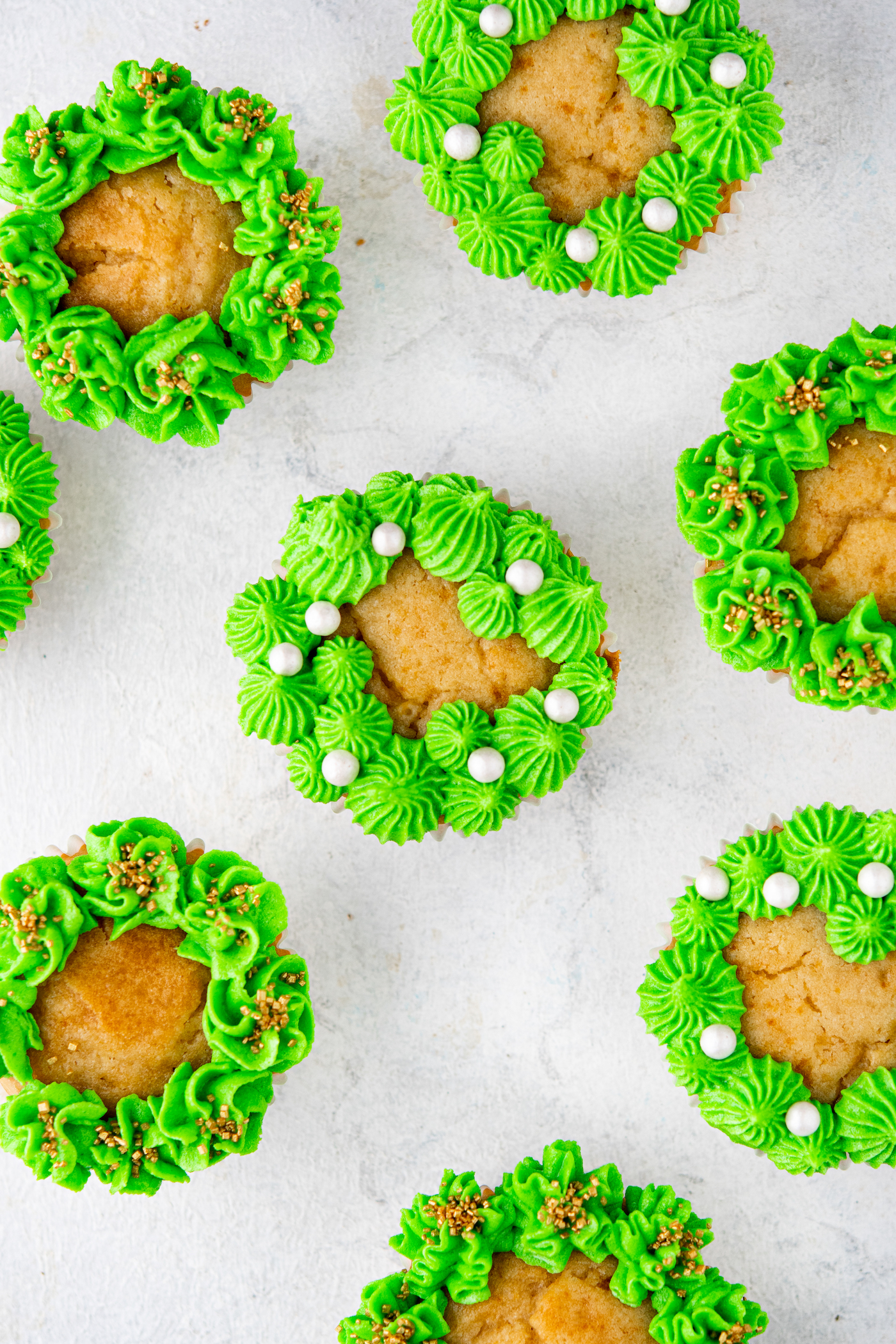 Christmas Wreath Cupcakes