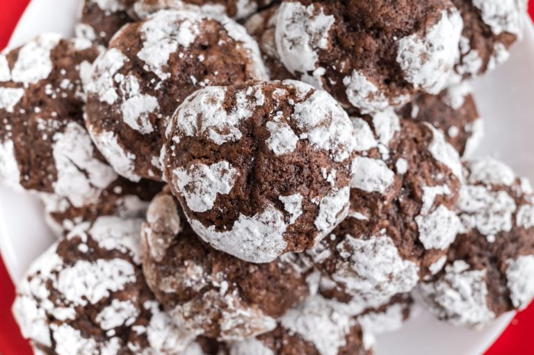 chocolate crinkle cookies