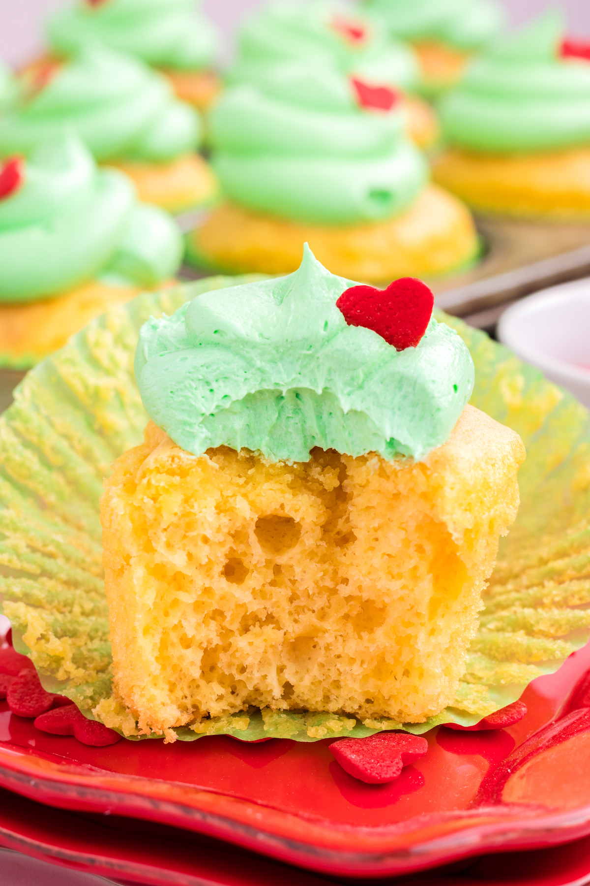 easy grinch cupcakes