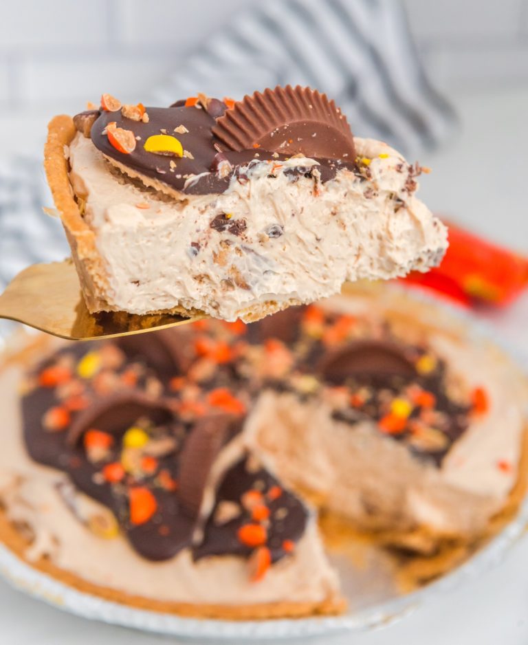 piece-of-reeses-peanut-butter-cup-pie