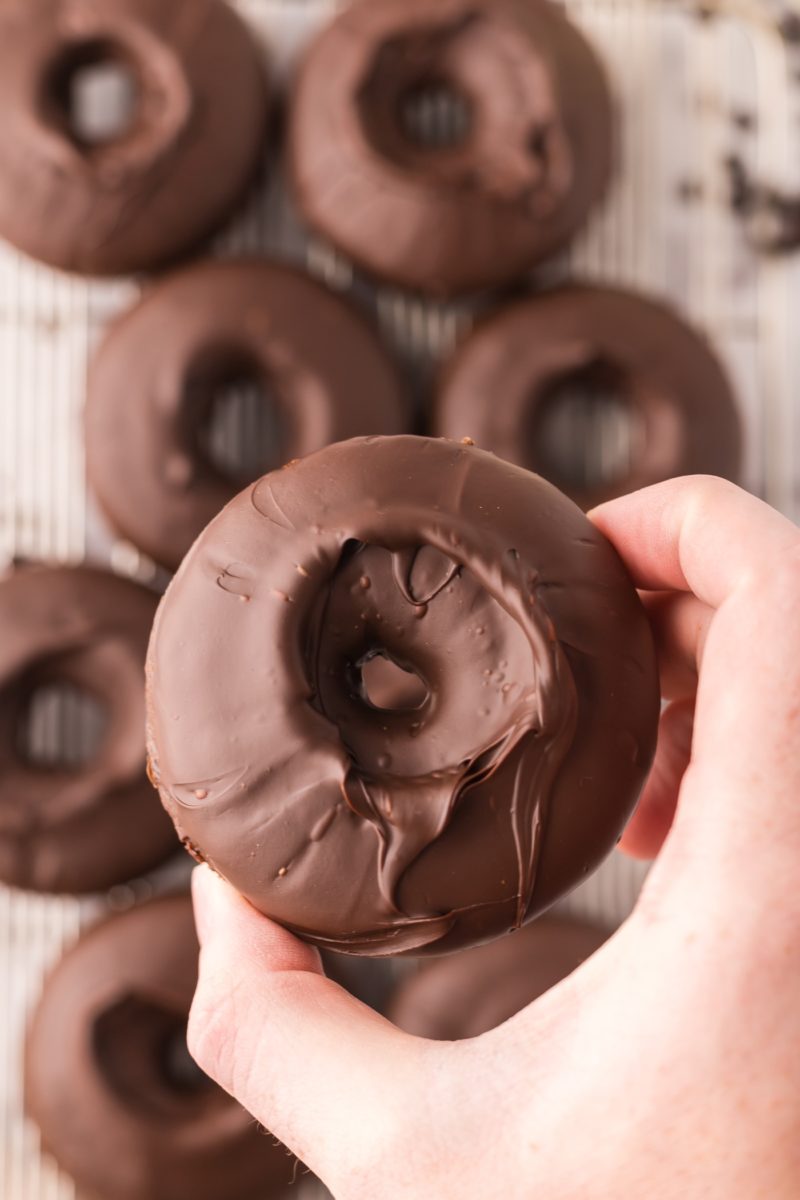 baked chocolate cake donut recipe