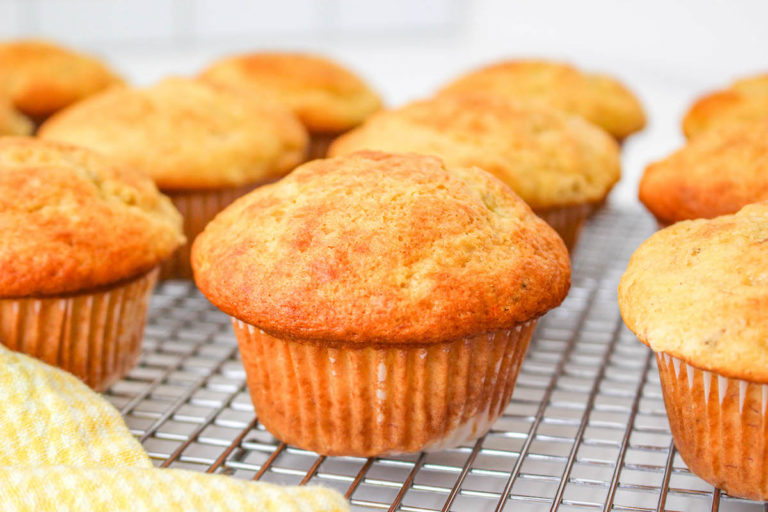 cake mix banana muffins