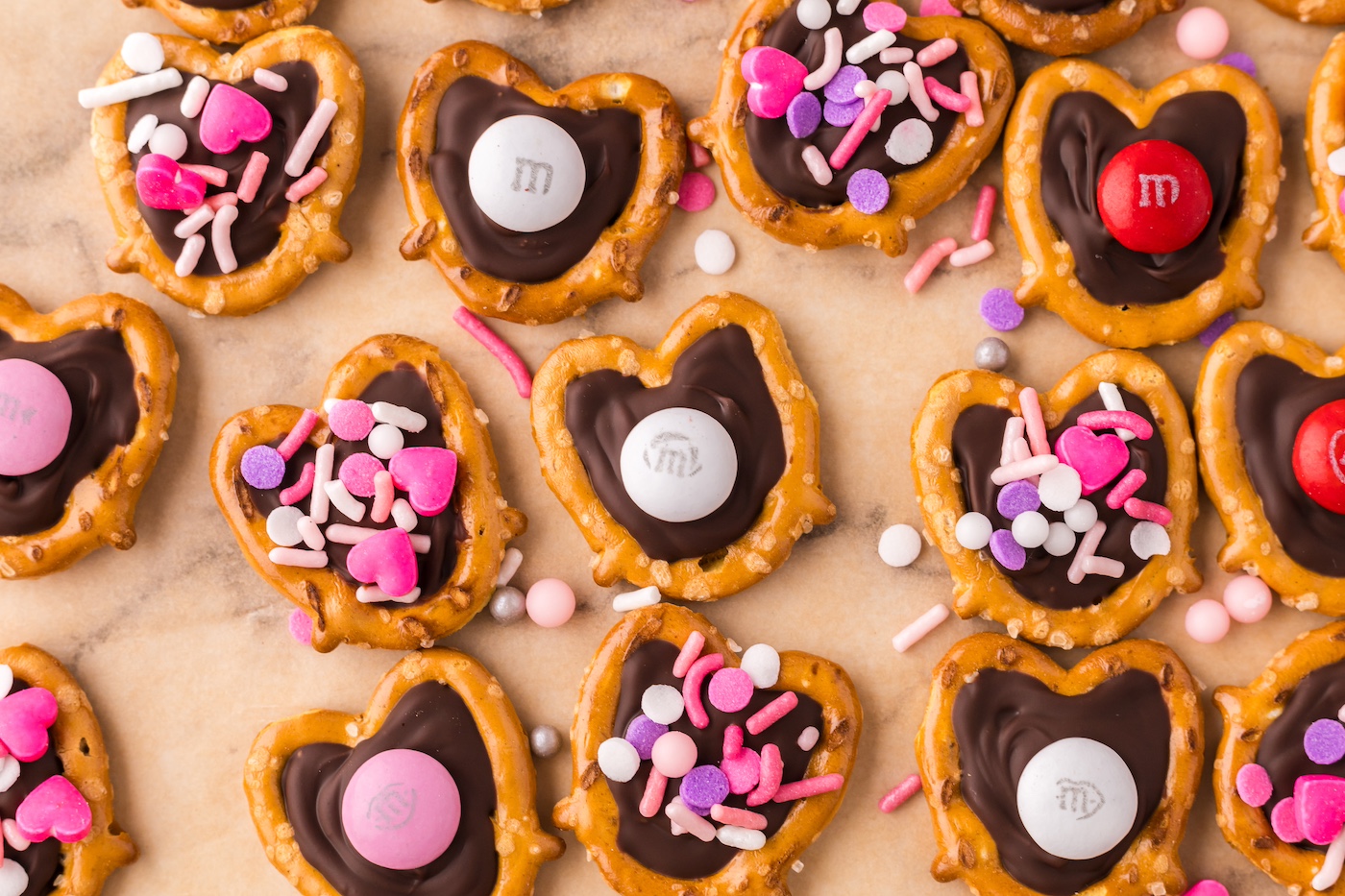 chocolate dipped pretzels valentines