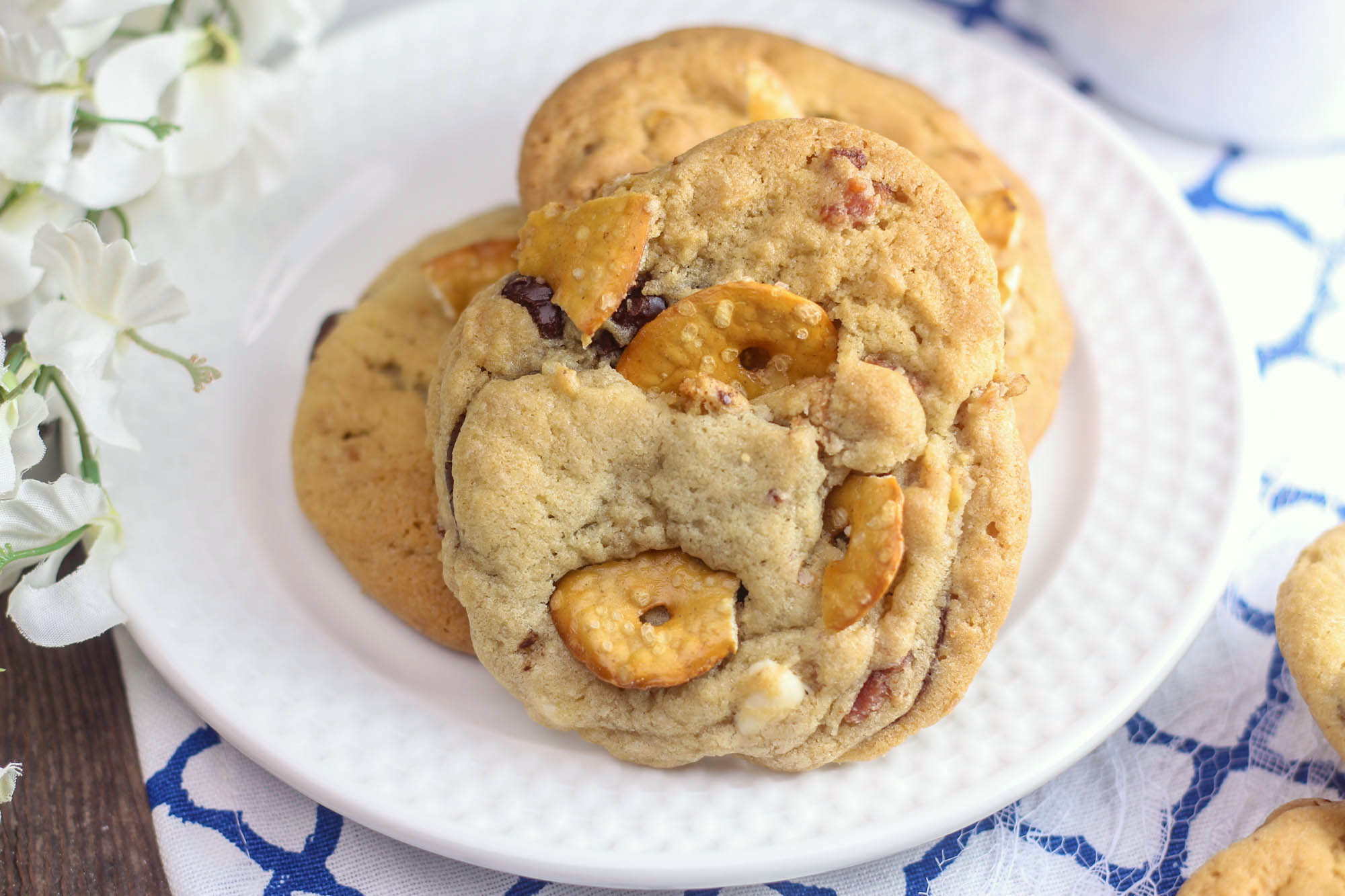 chocolate bacon cookies