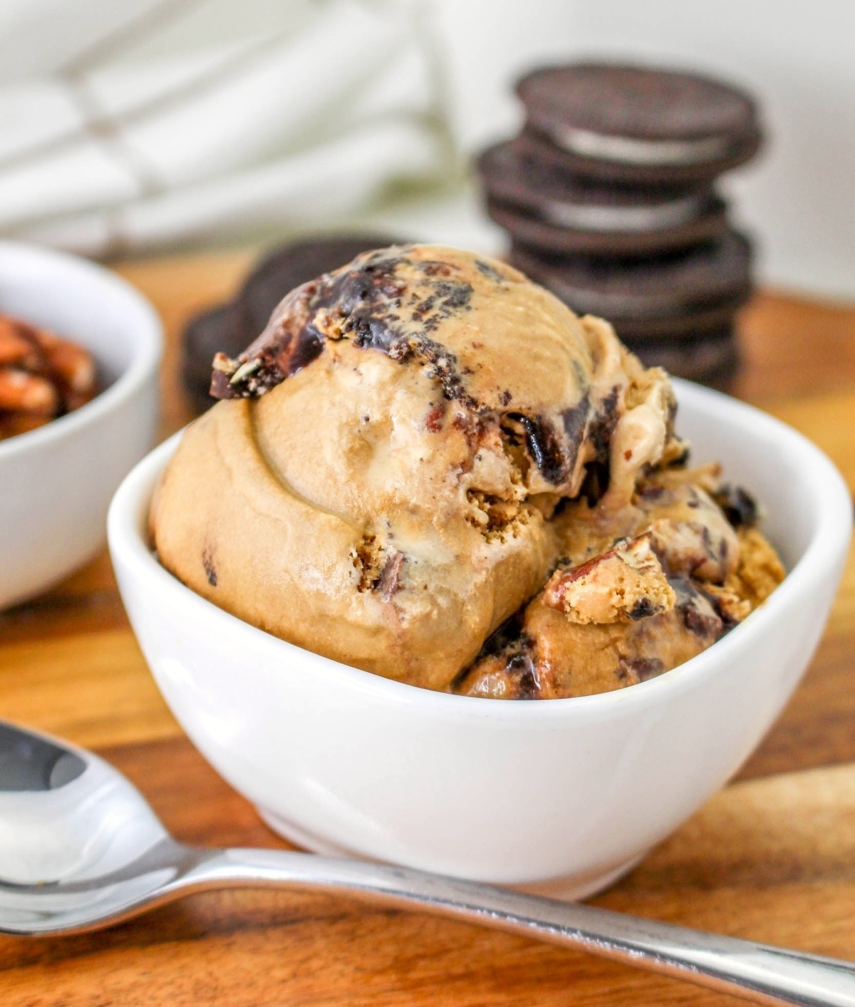 Mississippi Mud Ice Cream in a bowl on a table